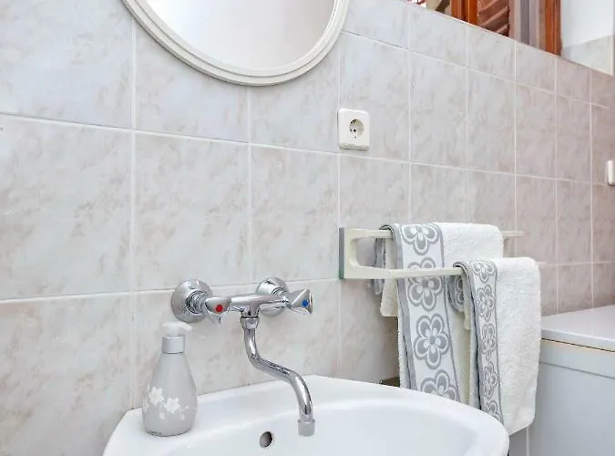 Apartment Franko Jelsa (Hvar)