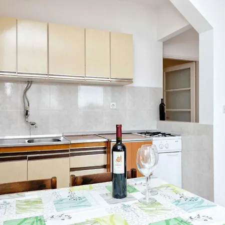 Apartment Franko Jelsa (Hvar)