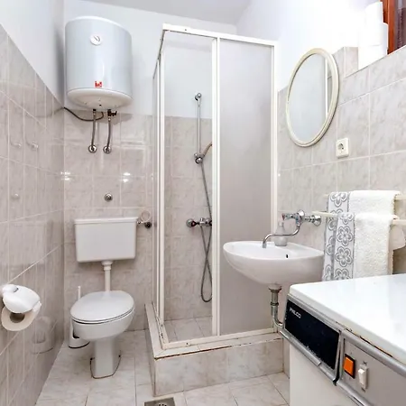 Franko * Jelsa (Hvar)