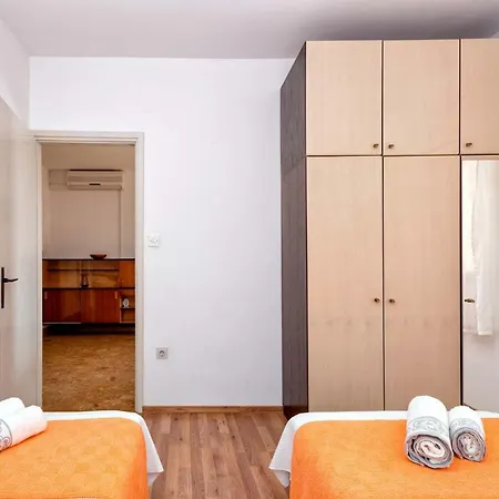 Franko * Jelsa (Hvar)