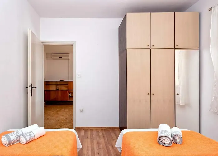 Franko * Jelsa (Hvar)