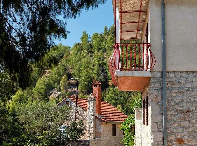 Franko * Jelsa (Hvar)